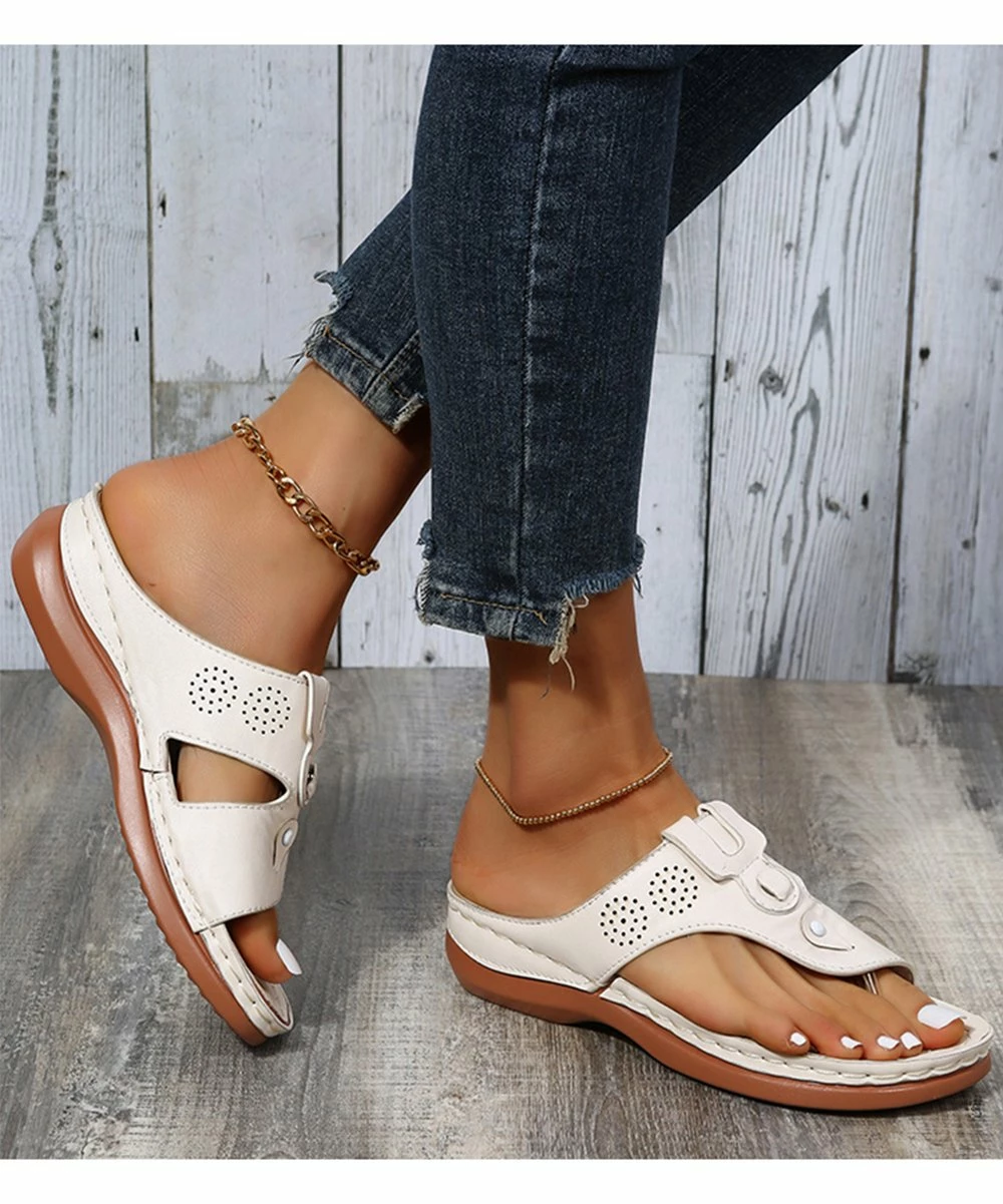 Brand new ❤️ PAOTMBU Beige Perforated 🩴 Sandal - 👩 Women 😍 - Image 5