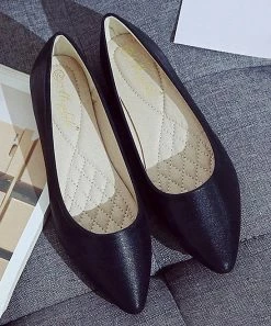 Top 10 💯 PAOTMBU Black Pointed-Toe Ballet Flat - 👩 Women 👍