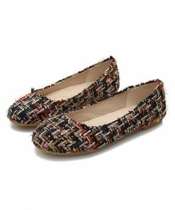 Coupon 👏 PAOTMBU Black & Red Plaid Round-Toe Flat - 👩 Women 🧨