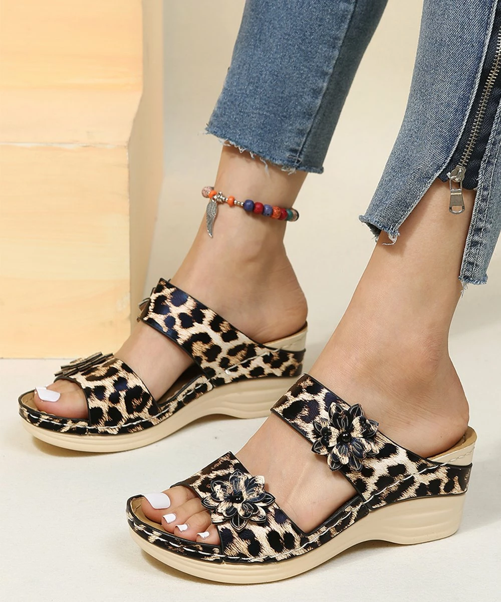 Flash Sale ❤️ PAOTMBU Black & Tan Leopard Flower-Accent 🩴 Sandal - 👩 Women 😍 - Image 3