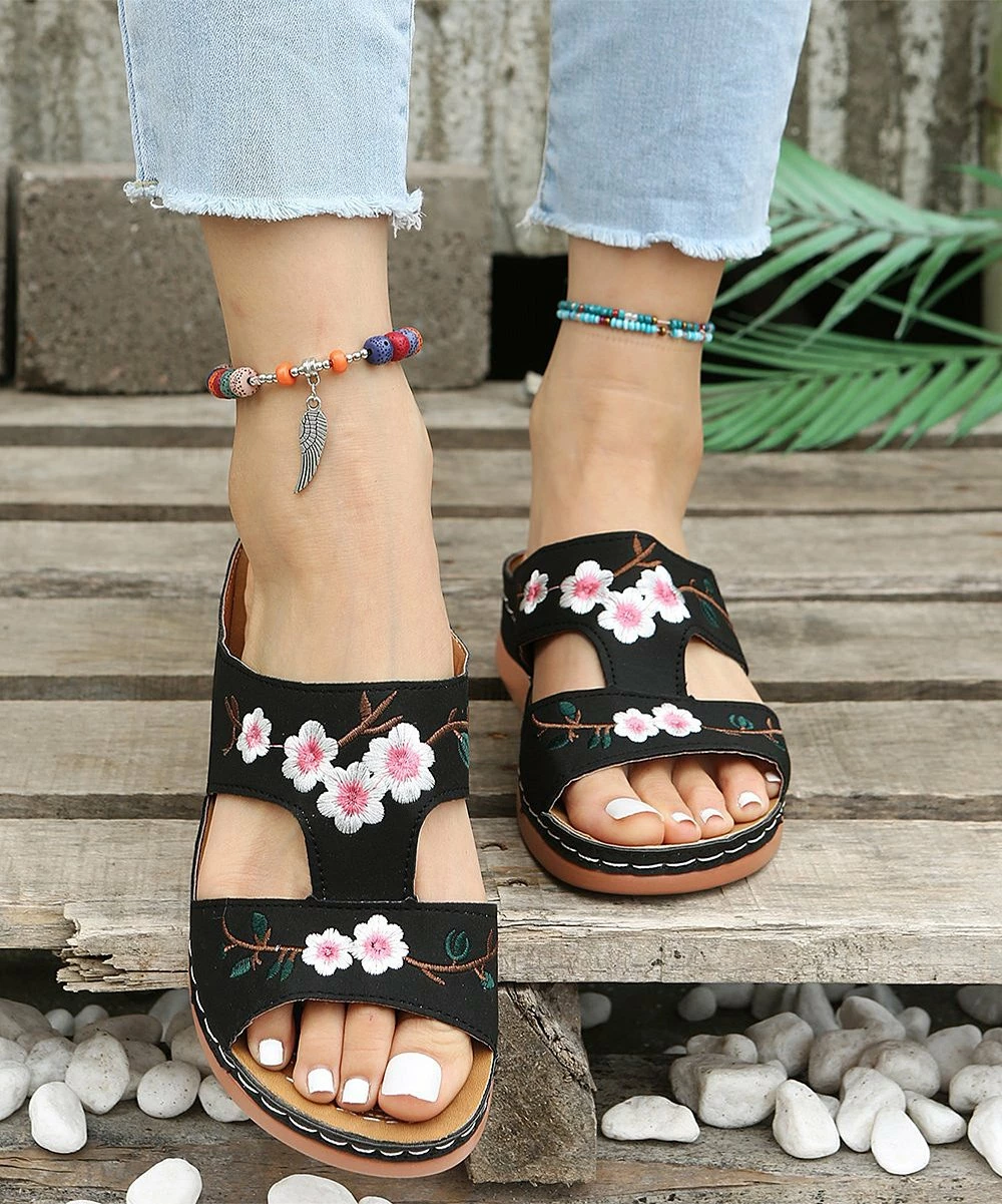 Discount โ PAOTMBU Black Floral Embroidered ๐ฉด Sandal - ๐ฉ Women ๐ - Image 5