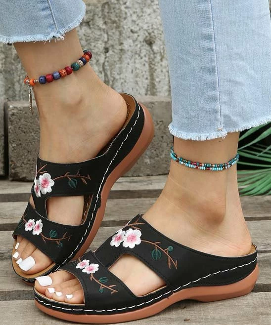 Discount โ PAOTMBU Black Floral Embroidered ๐ฉด Sandal - ๐ฉ Women ๐