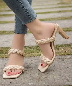 Coupon ๐ PAOTMBU Beige Braided ๐ฉด Sandal - ๐ฉ Women ๐