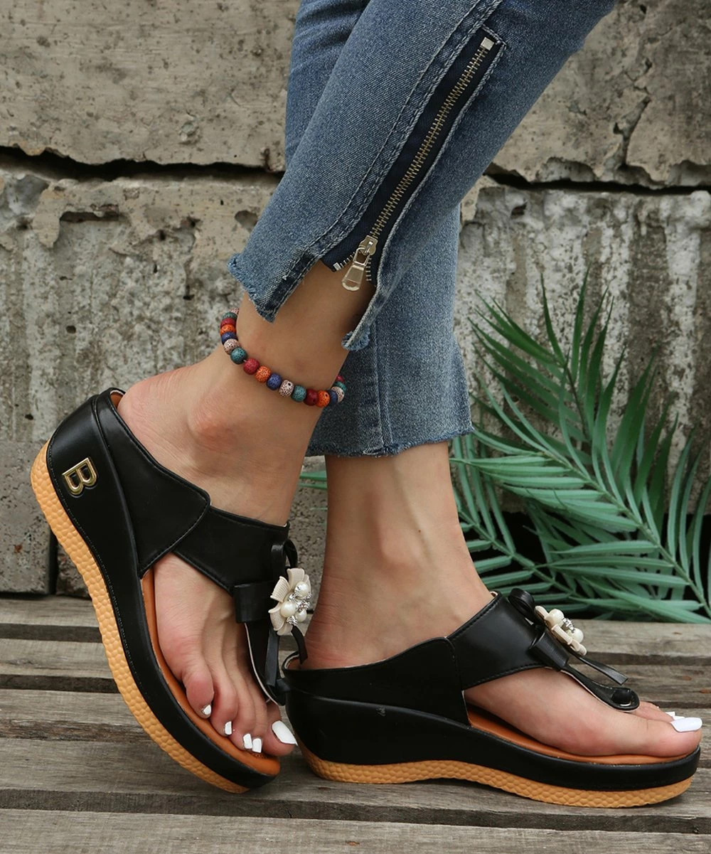 Brand new ๐ฏ PAOTMBU Black Beaded Bow Wedge ๐ฉด Sandal - ๐ฉ Women ๐