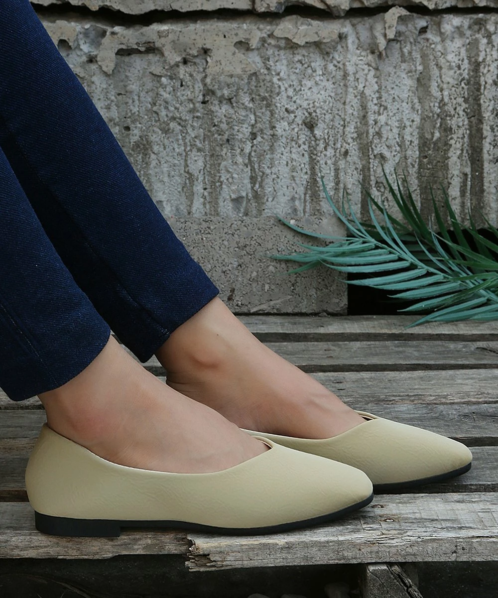 Promo 🔔 PAOTMBU Green Angled-Front Round-Toe Flat - 👩 Women 💯 - Image 2