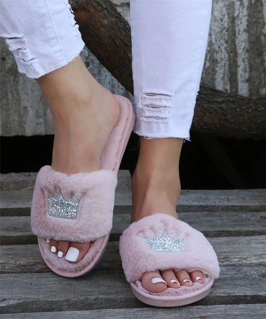 Discount ๐ PAOTMBU Pink Crown Plush Slide Slipper - ๐ฉ Women ๐