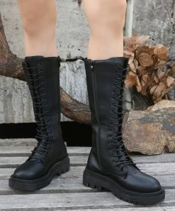 Discount 🛒 PAOTMBU Black Lace-Up Over-the-Calf Platform Boot - 👩 Women 🛒