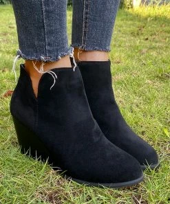 Best Sale 💯 PAOTMBU Black Wedge Bootie - 👩 Women 🎉