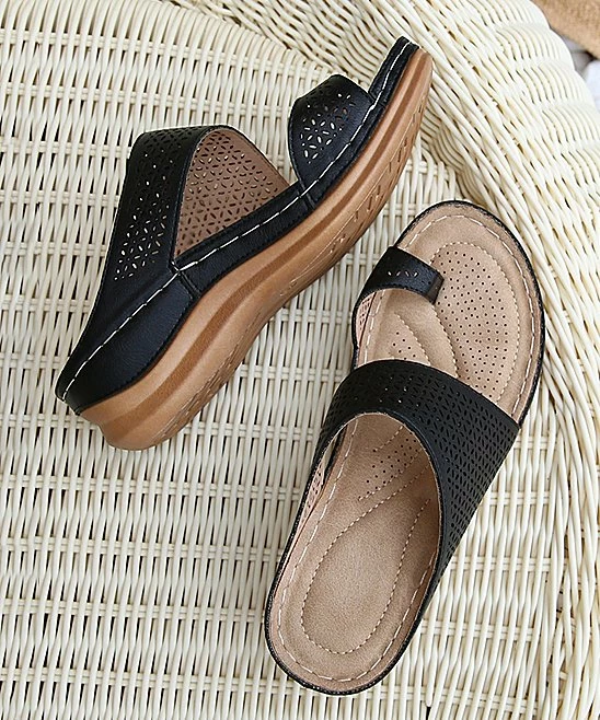 Deals ✨ PAOTMBU Black Floral Toe-Ring 🩴 Sandal - 👩 Women ⭐ - Image 2